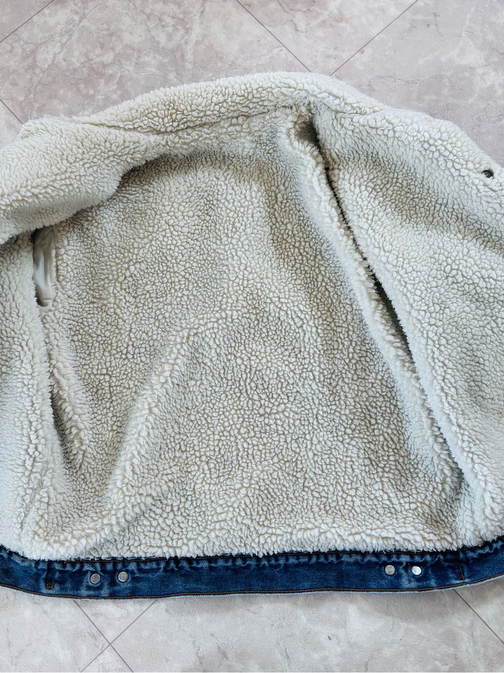 Vtg. Tier III Levis Sherpa Denim Jacket Mens Medium Blue Trucker Made USA 80s - Picture 12 of 12